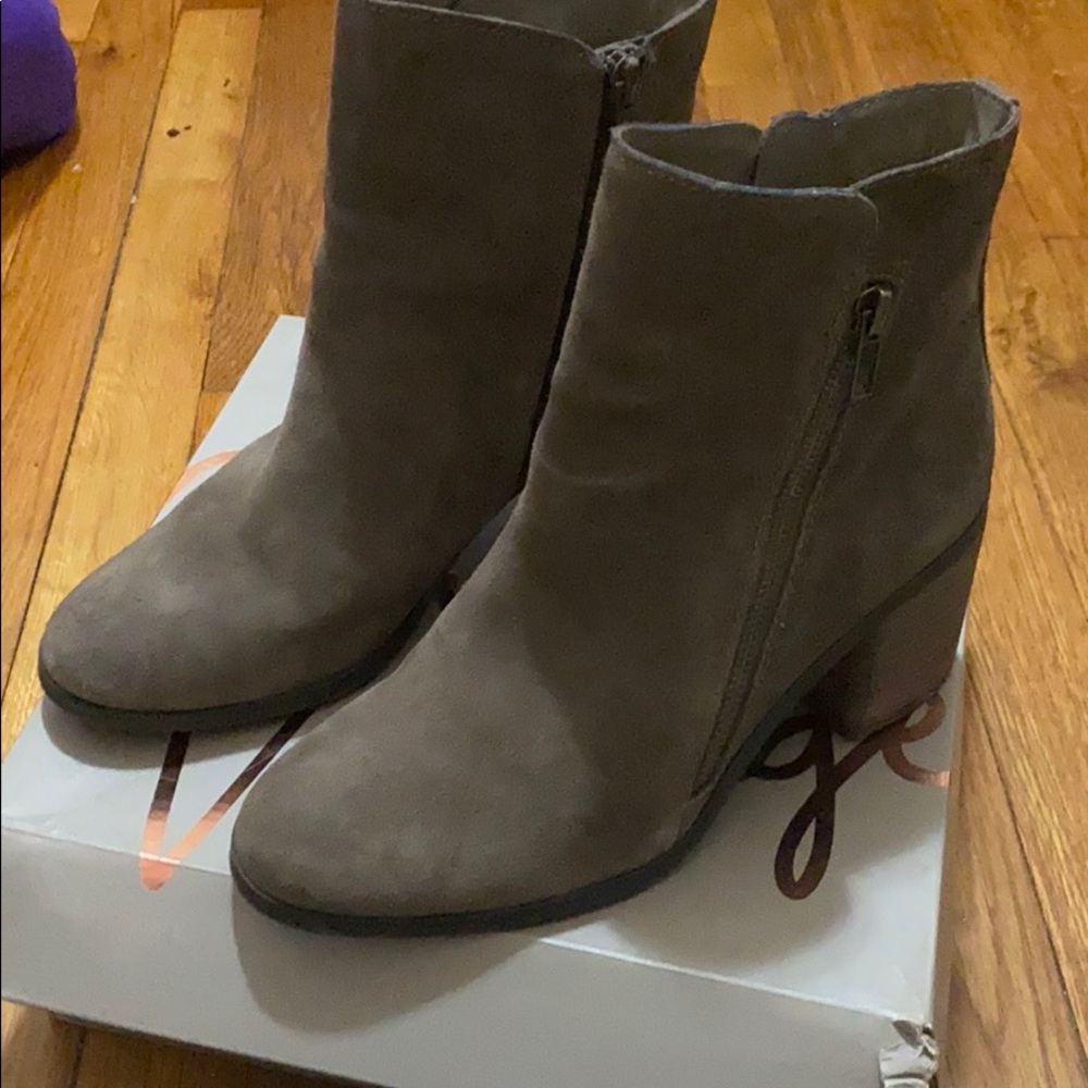 Crown vintage booties